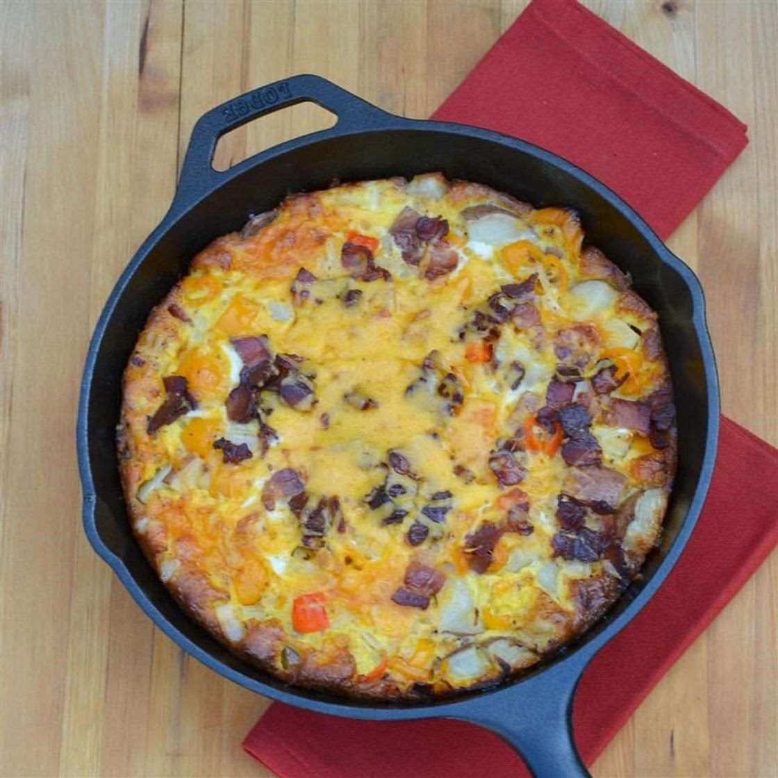 Casserole aux œufs pour le brunch
