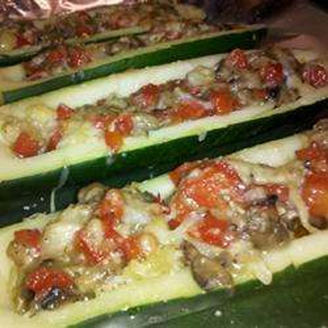 Zucchinis farcis aux champignons