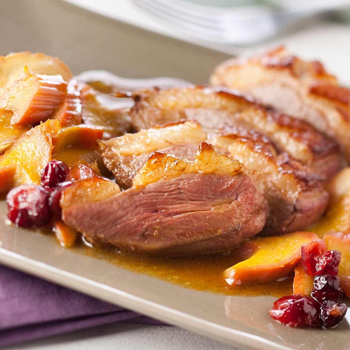Magret de canard, sauce à la rhubarbe et au gingembre