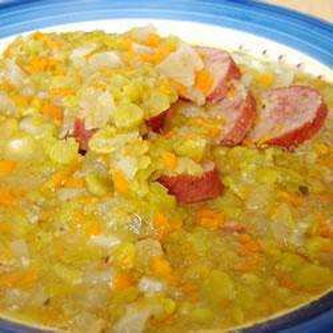 Soupe aux pois et aux saucisses à la mijoteuse