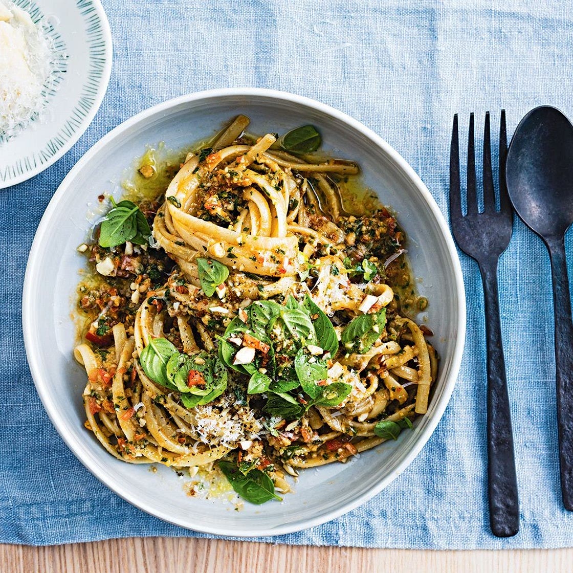 Linguine with Sicilian pesto