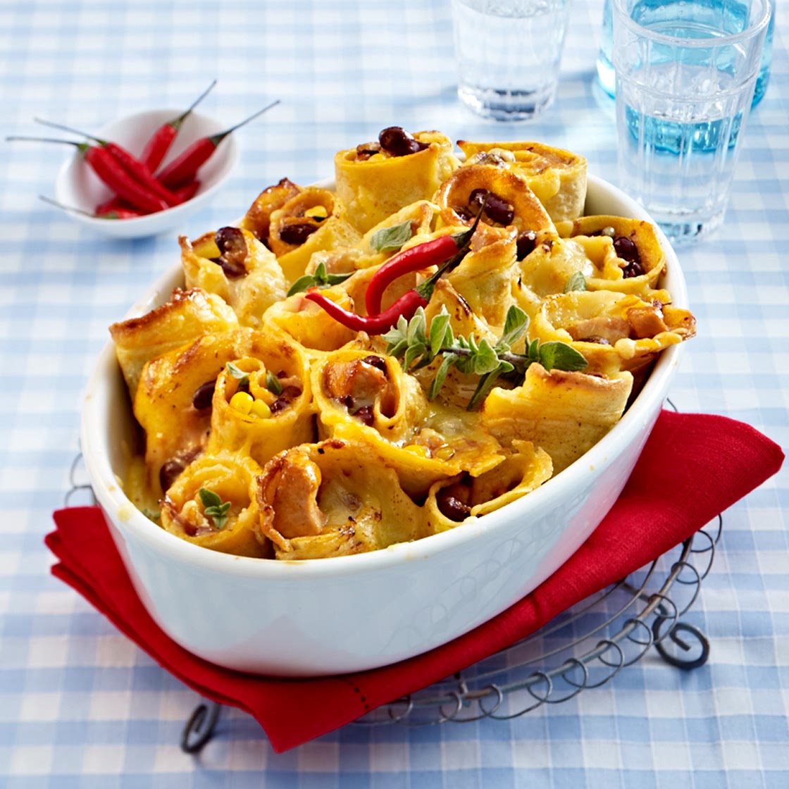 Mexikanische Röllchen mit Putenrahm