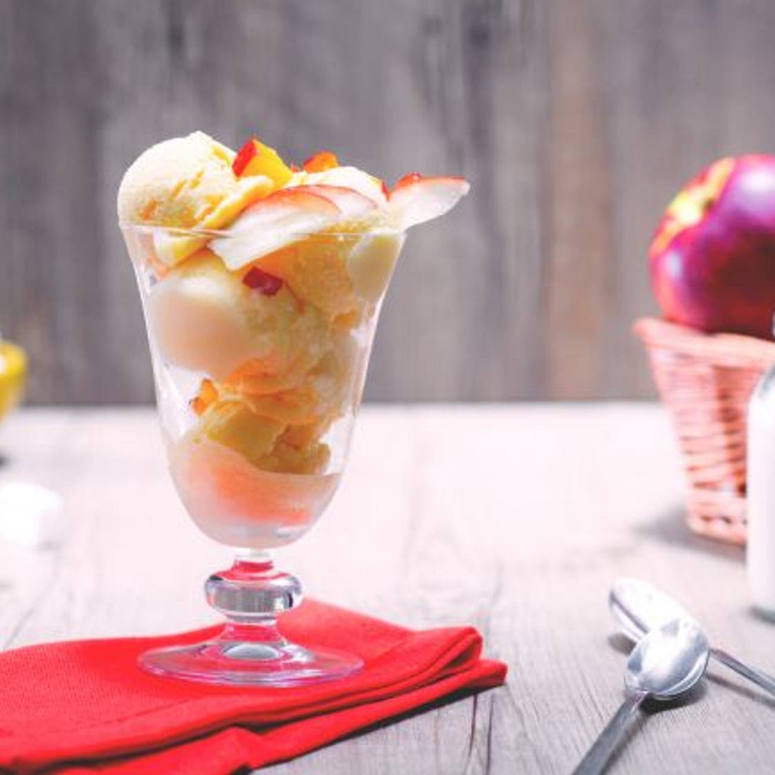Gelato alla pesca