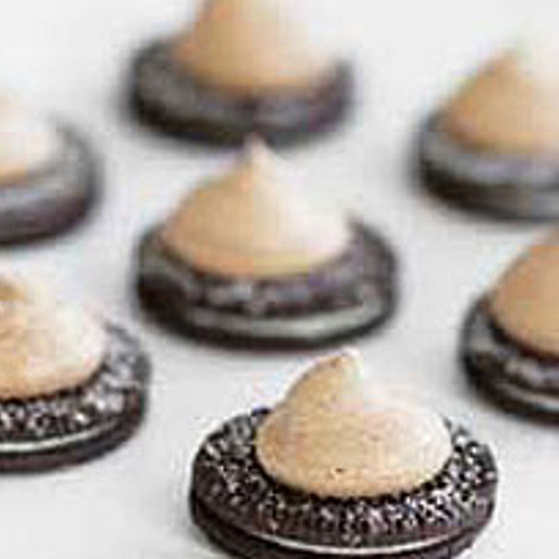 Mini Cookie Mousse Desserts