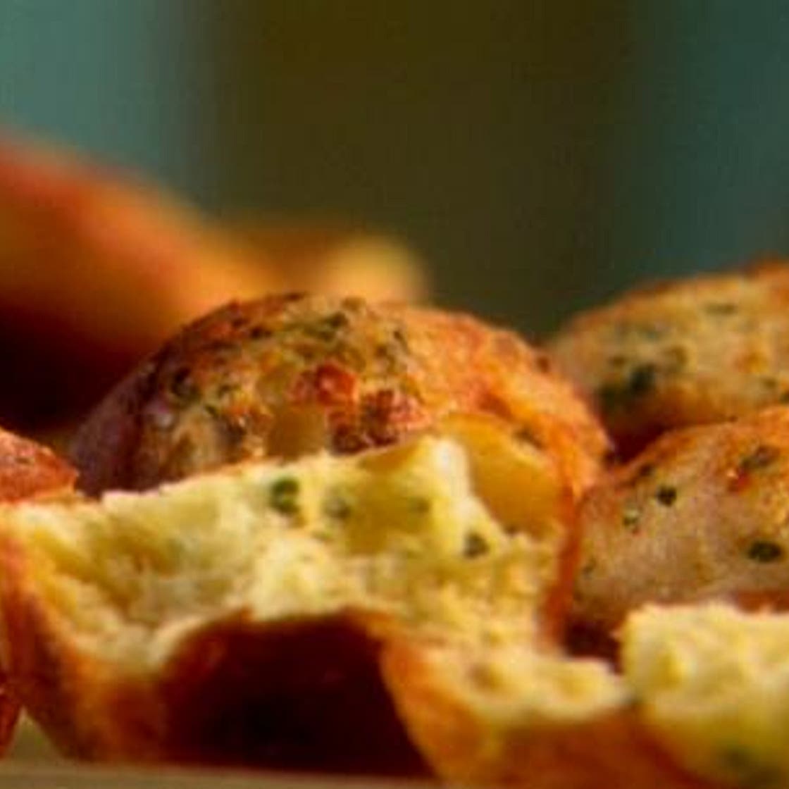 Cheesy Popovers