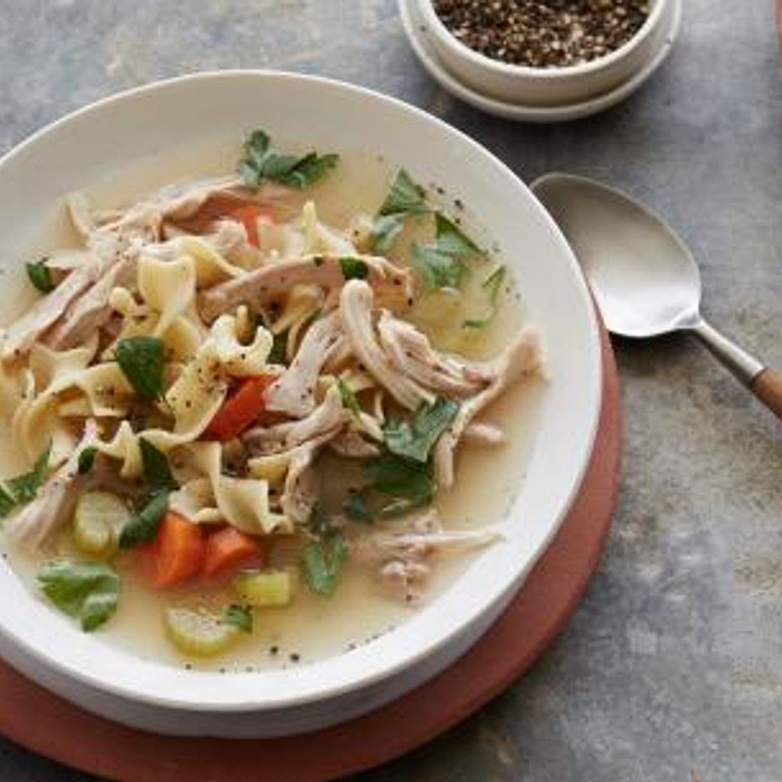 Slow Cooker Chicken Noodle Soup
