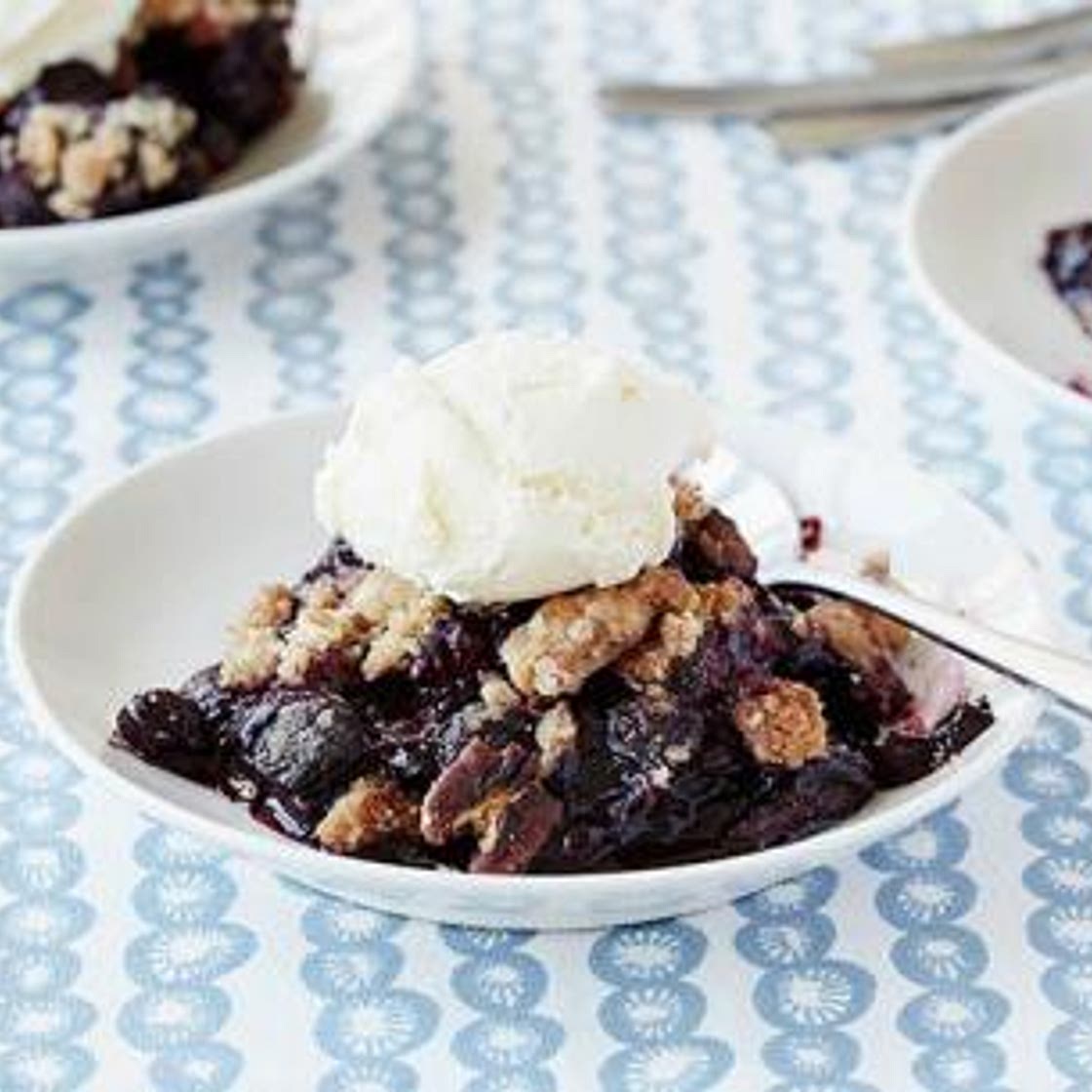 Blueberry Crisp