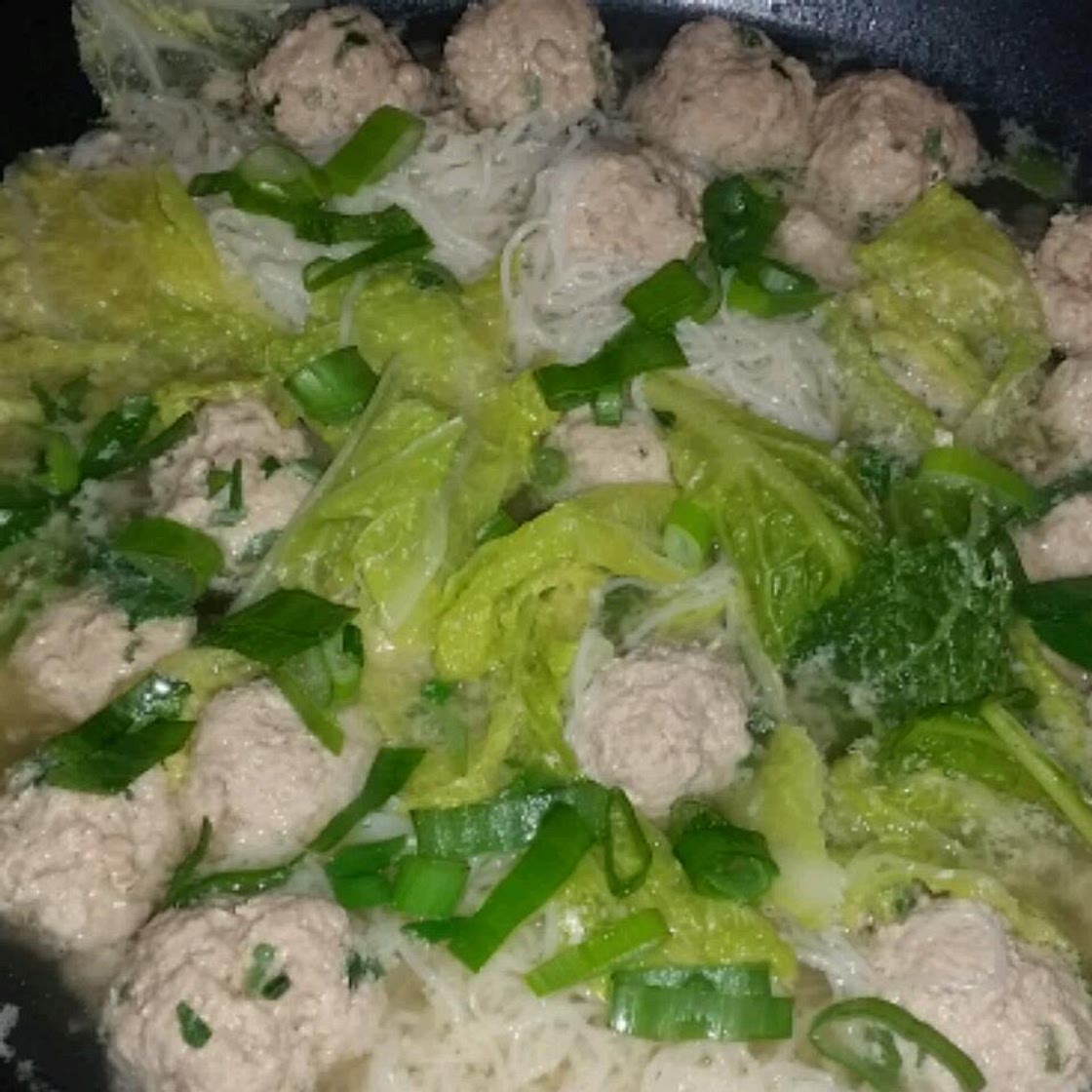 Chinese Lion's Head Soup