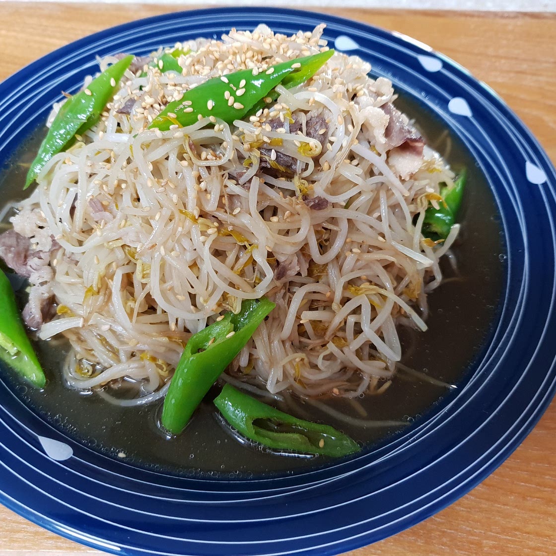 깔끔매콤 차돌박이 숙주찜 salty