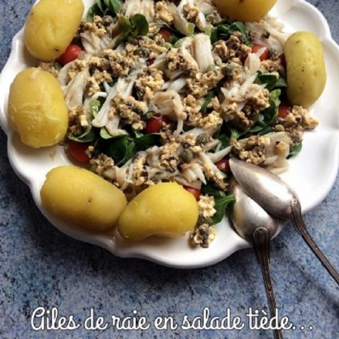 Ailes de raie en salade tiède