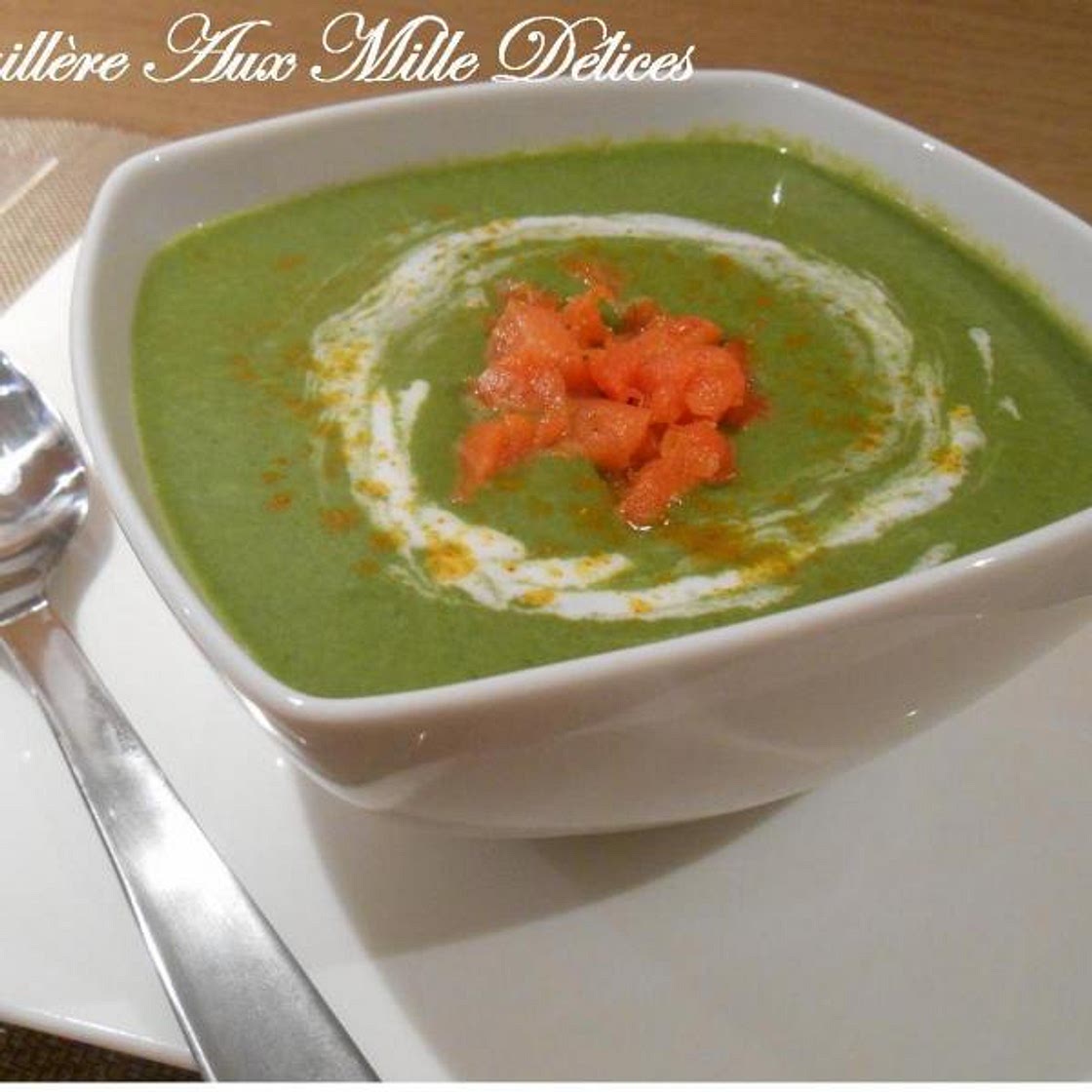 Velouté d'épinards & lait de coco