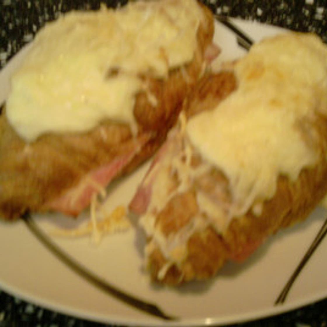 Croissant jambon fromage