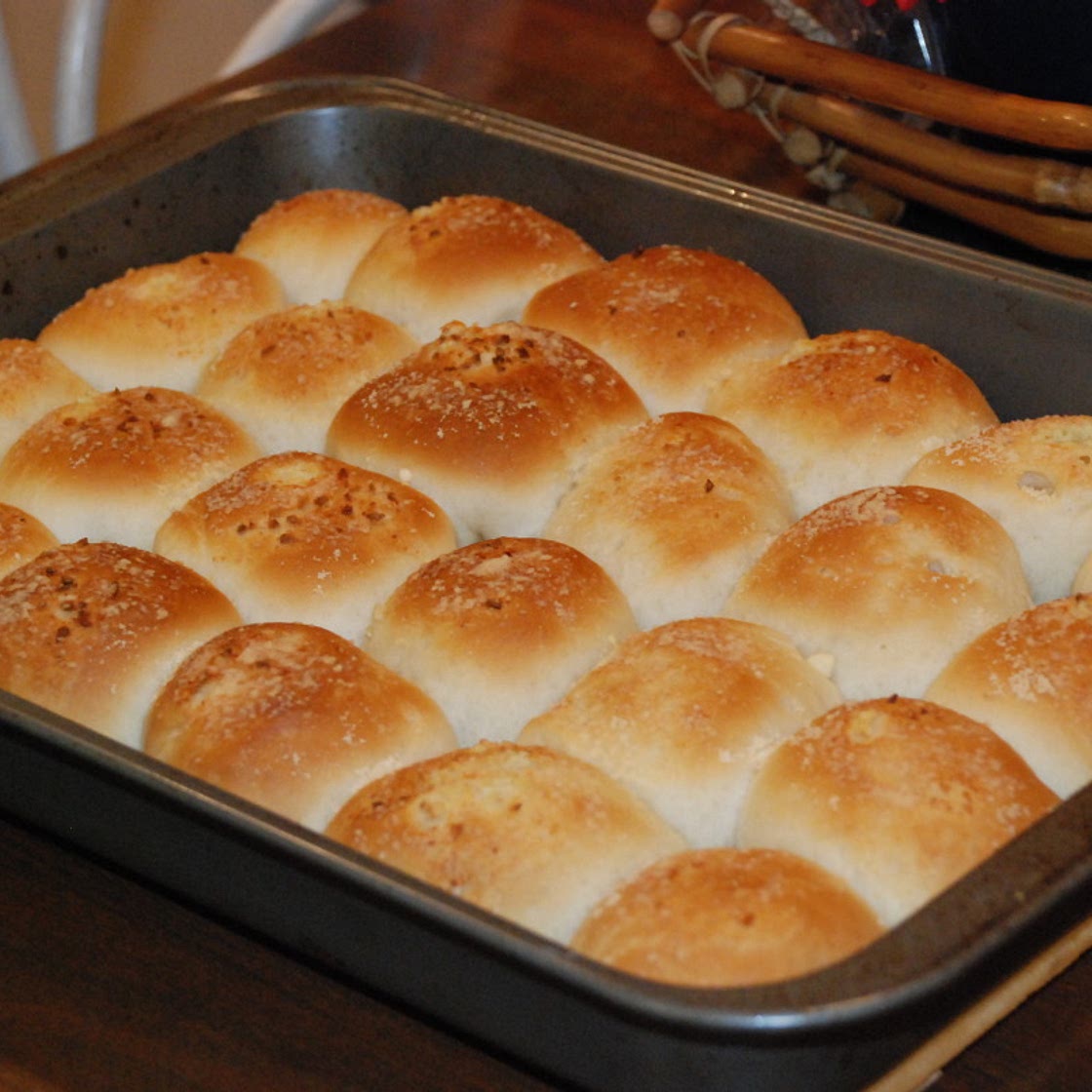 Garlic Cheese Rolls for Bread Machine