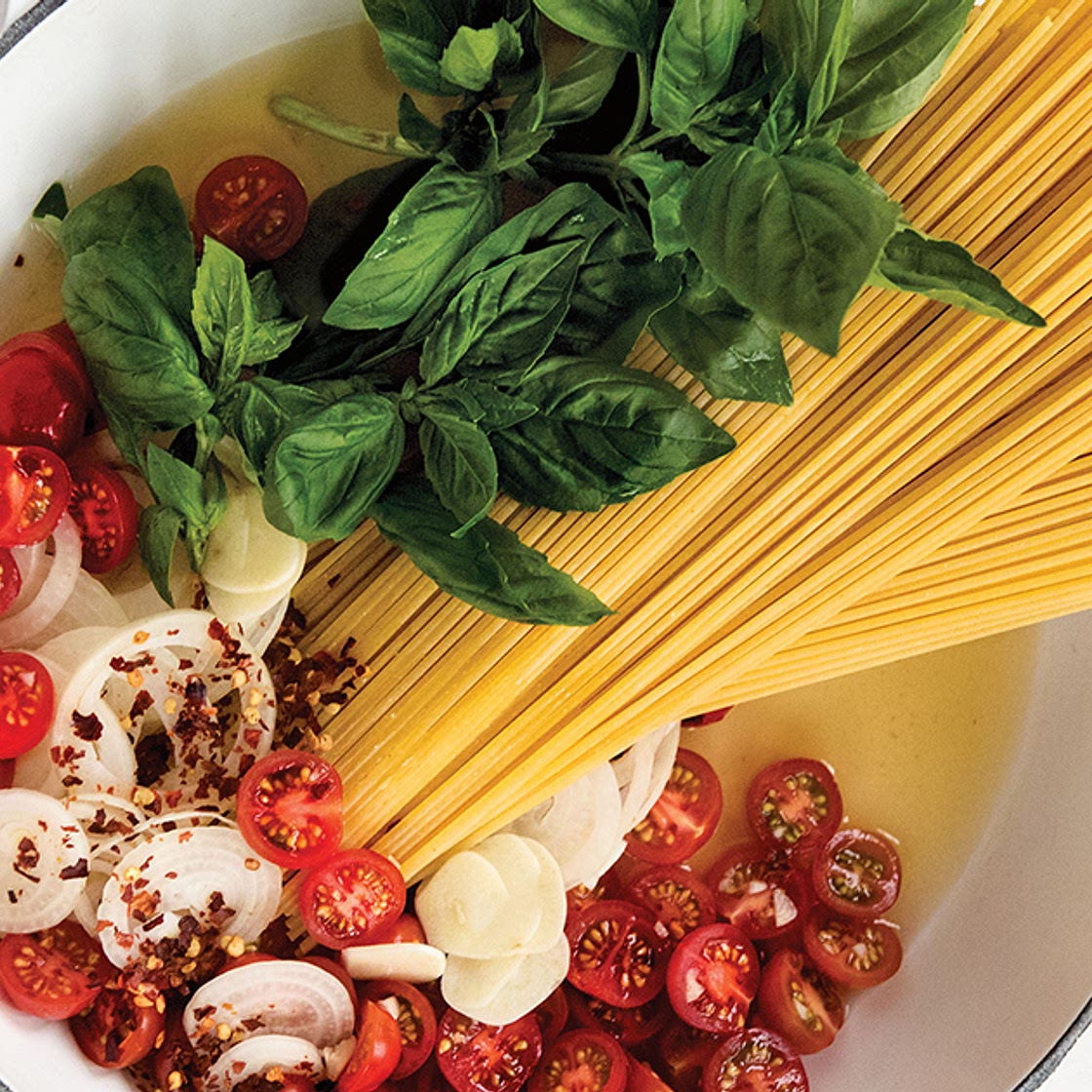 One-Pot Tomato Basil Pasta