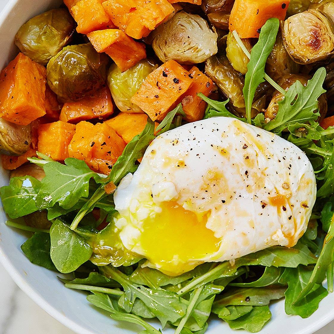 Egg and Veggie Breakfast Bowl