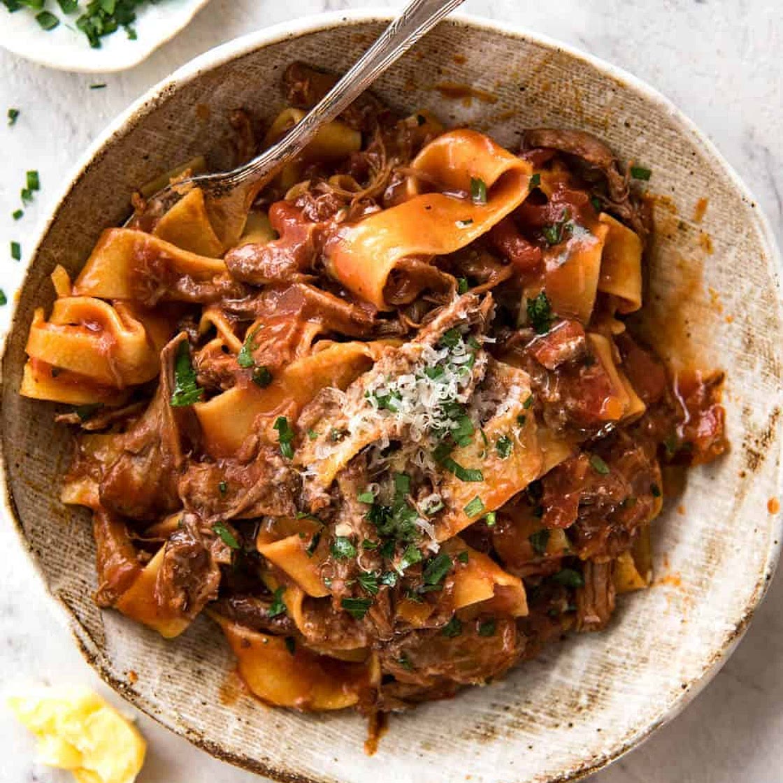 Slow Cooked Shredded Beef Ragu Pasta