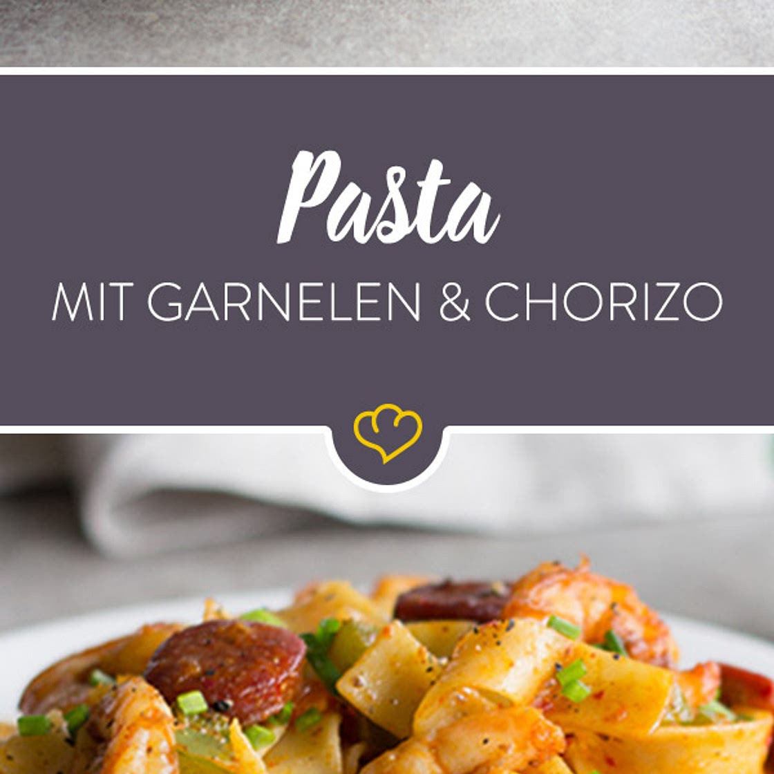 Pikante Pasta mit Garnelen und Chorizo