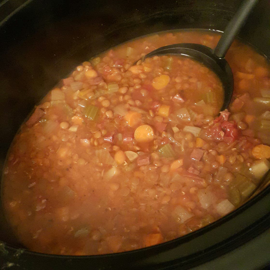 Slow Cooker Lentil and Ham Soup