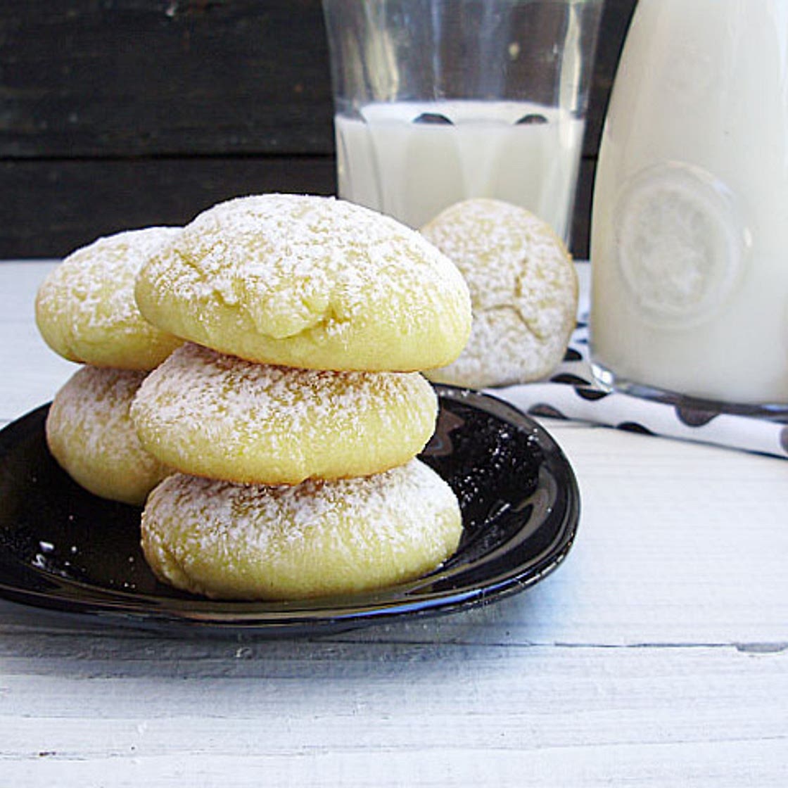 White chocolate and orange cookies