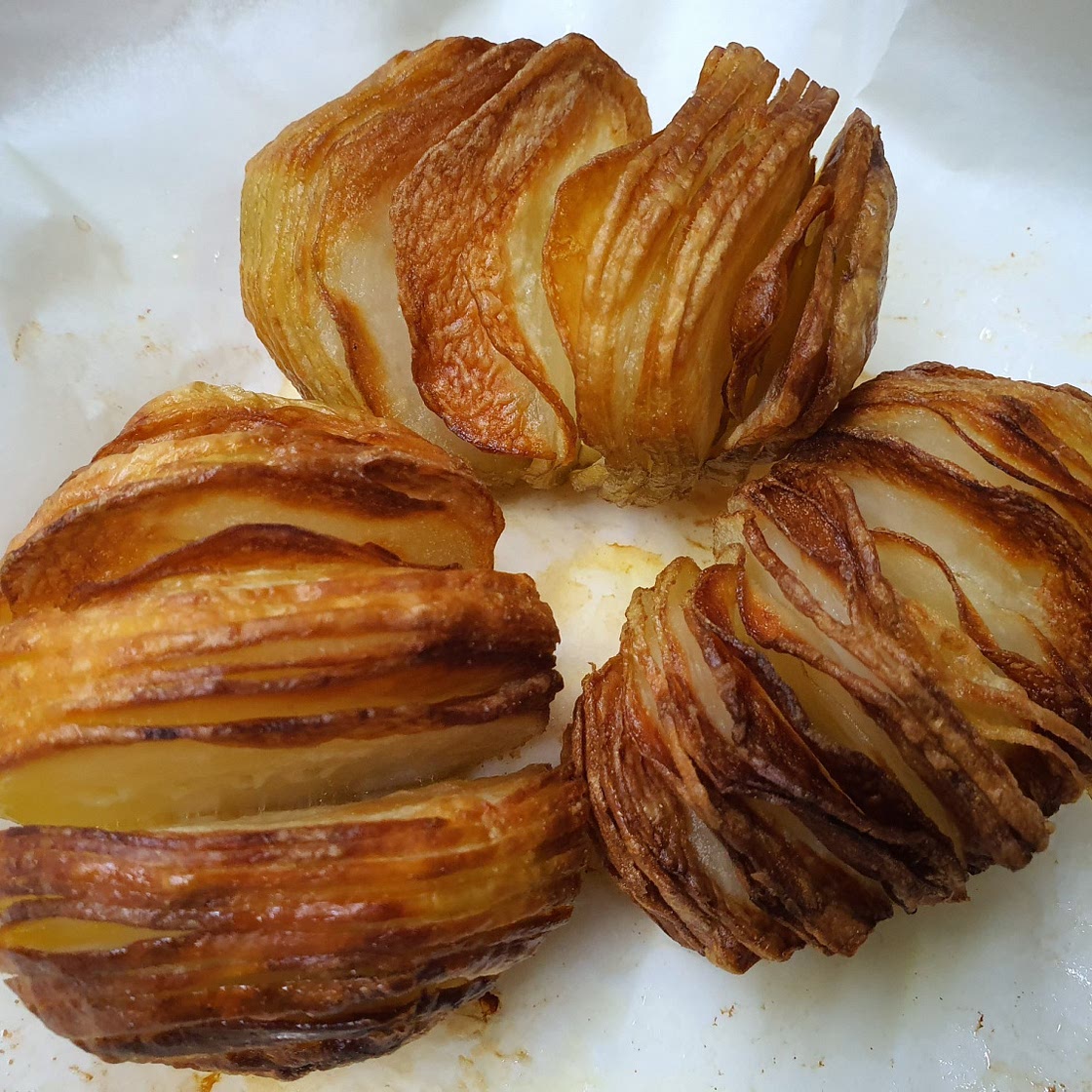 에어프라이어로 아코디언 감자 만들기