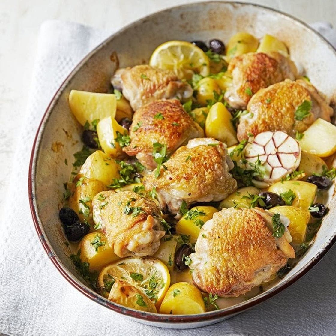 Chicken with lemon, garlic, herbs and potatoes