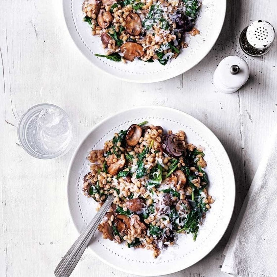 Mushroom and spinach pearl barley risotto