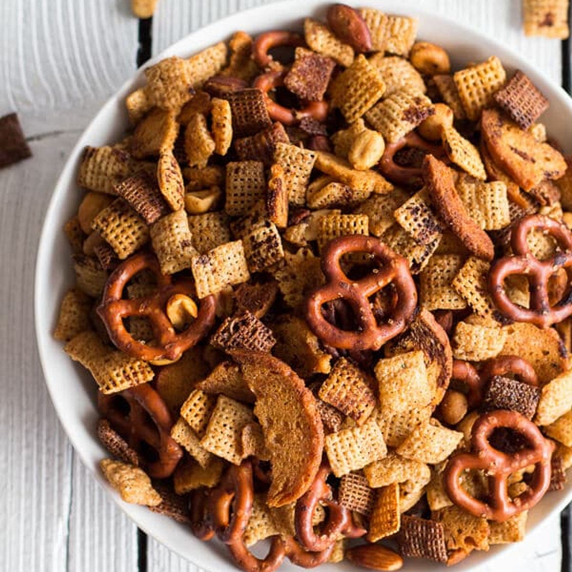 Mom’s Secret Christmas Eve Chex Mix
