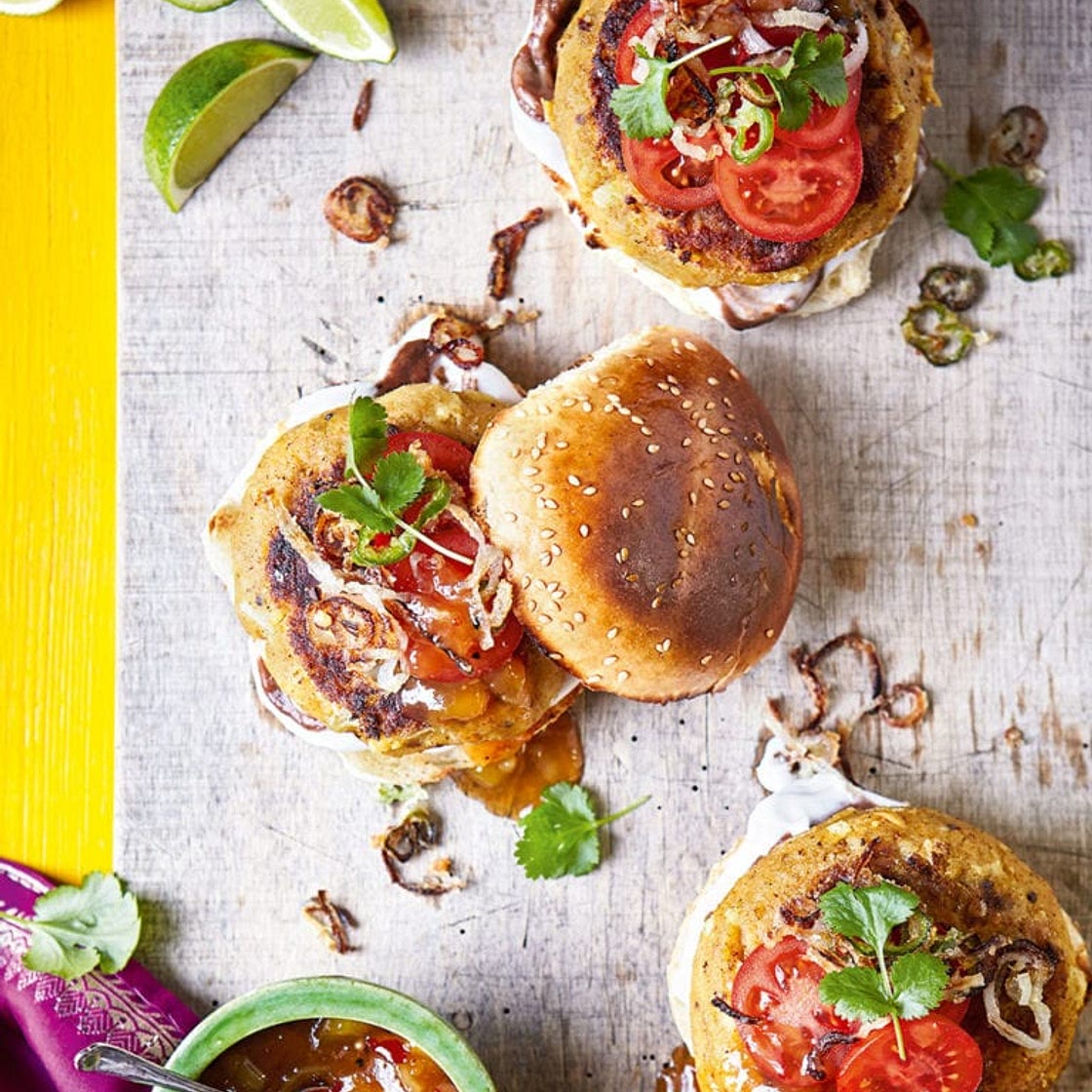 Spicy potato and cauliflower burger