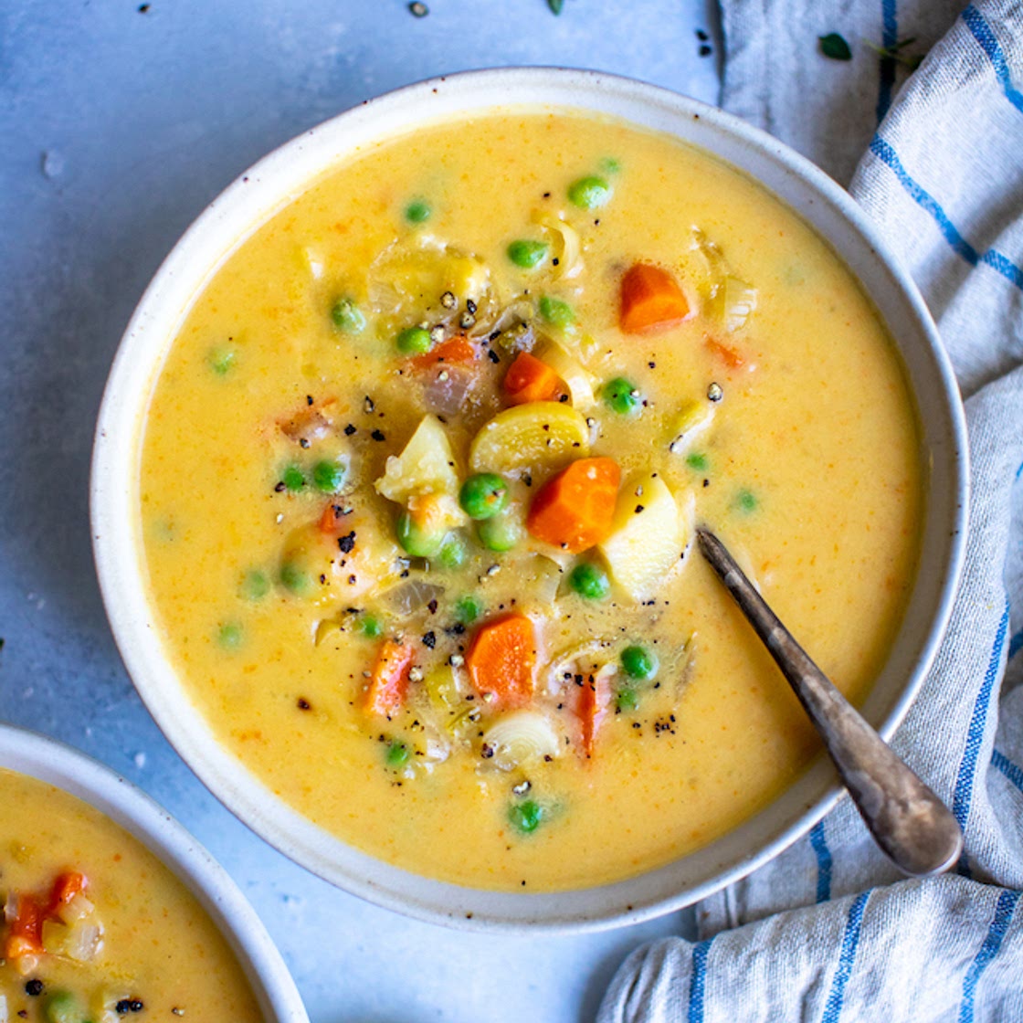 Hearty Irish Farmhouse Vegetable Soup