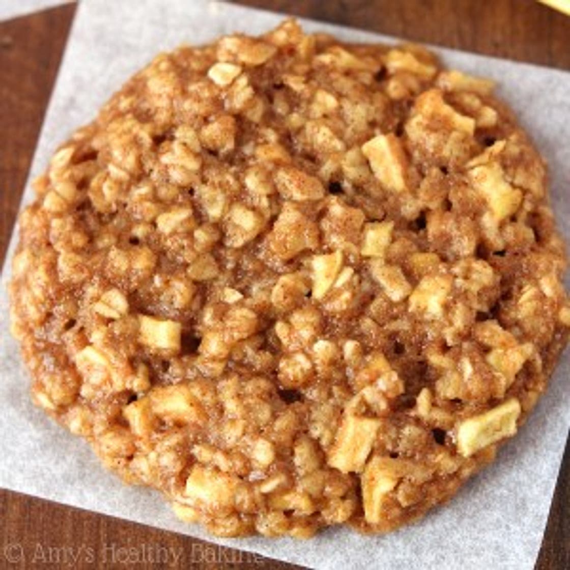 Apple Pie Oatmeal Cookies
