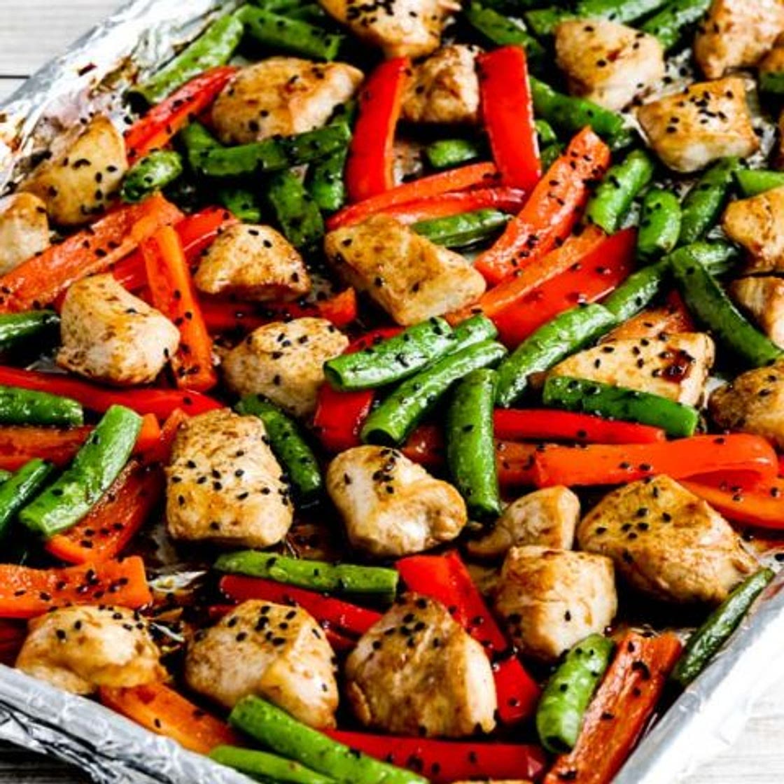 Low-Carb Chicken Stir-Fry Sheet Pan Meal