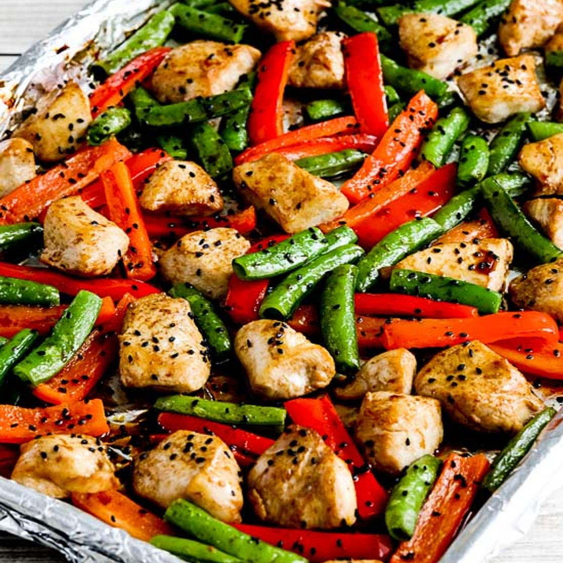 Low-Carb Chicken Stir-Fry Sheet Pan Meal