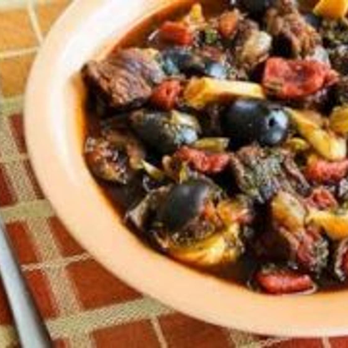 Slow Cooker Mediterranean Beef Stew