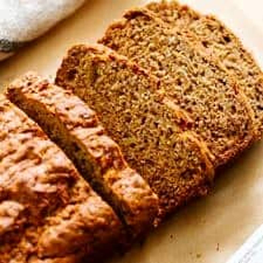 VEGAN BANANA BREAD (HEALTHY + EASY)