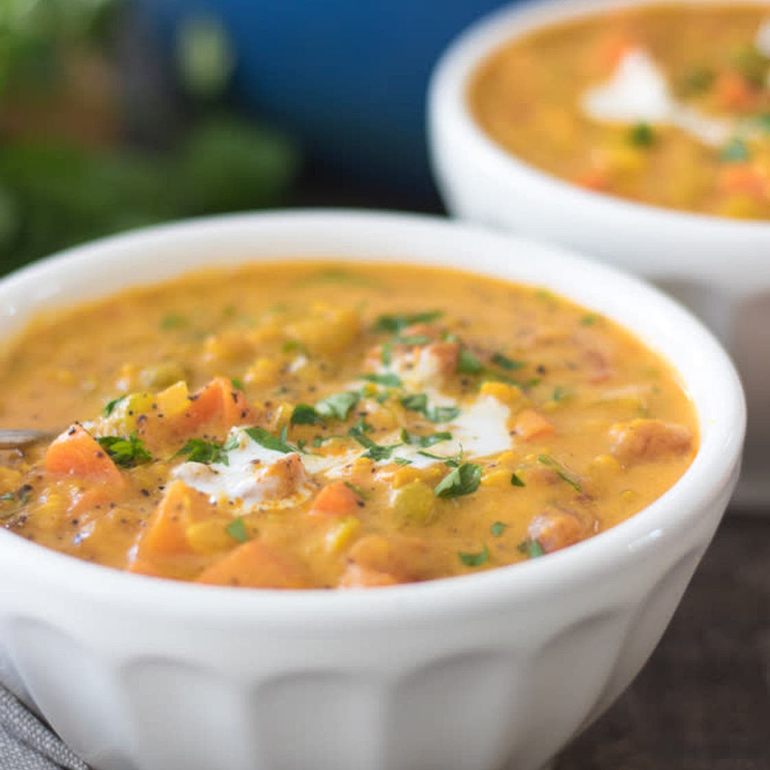 Creamy Split Pea Turmeric & Red Lentil Vegetable Soup