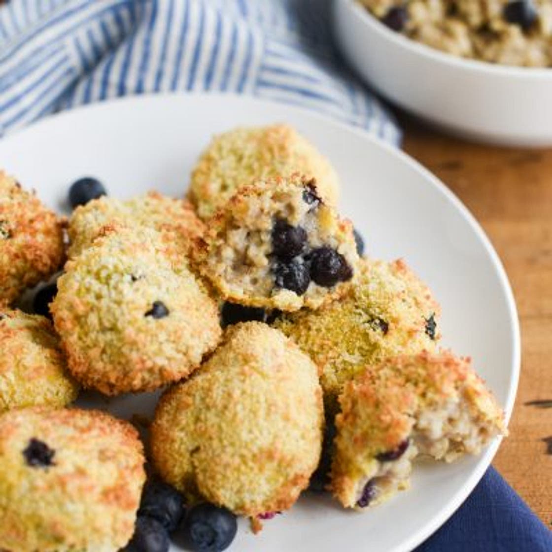 Air-Fryer Maple Blueberry Oatmeal Balls