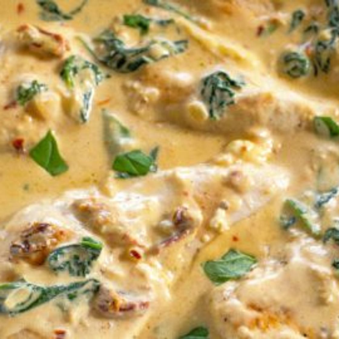 One-Pan Creamy Chicken and Spinach