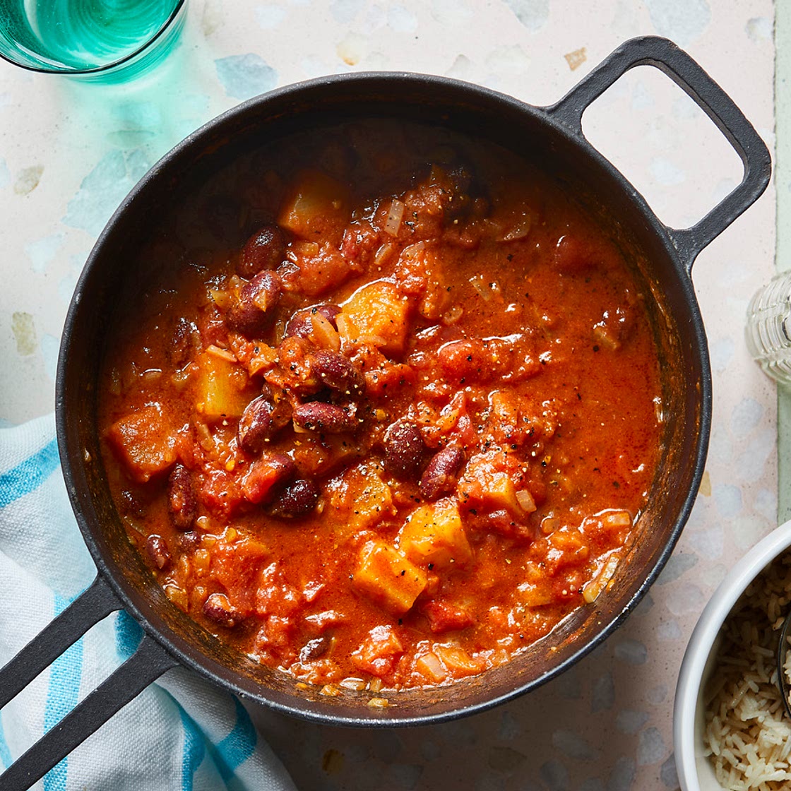 Kidney bean and pineapple curry