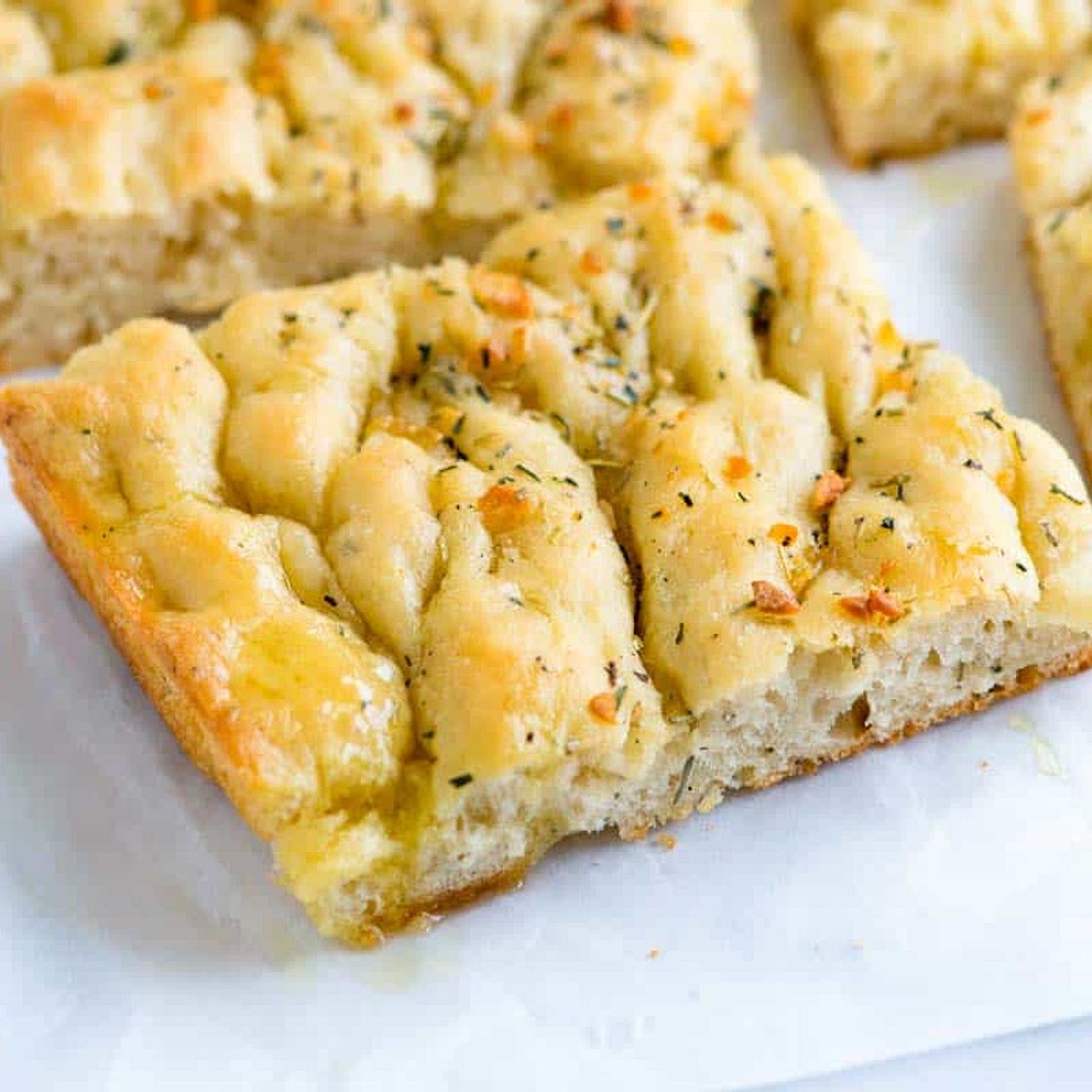 Easy Rosemary Garlic Focaccia Bread