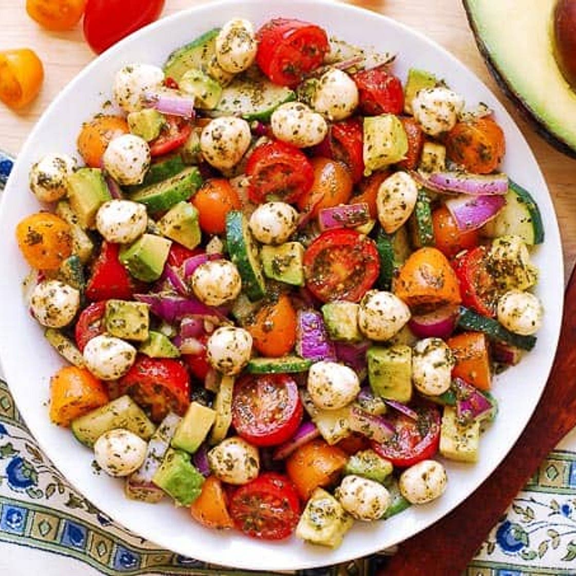 Avocado Salad with Tomatoes, Mozzarella, Basil Pesto