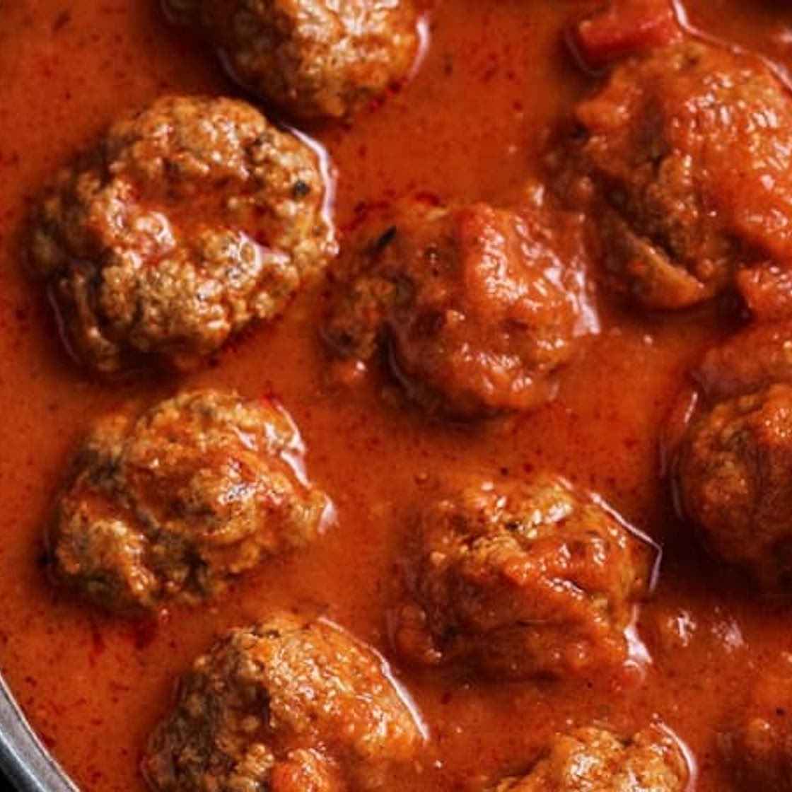 Meatballs in tomato sauce (TM5)