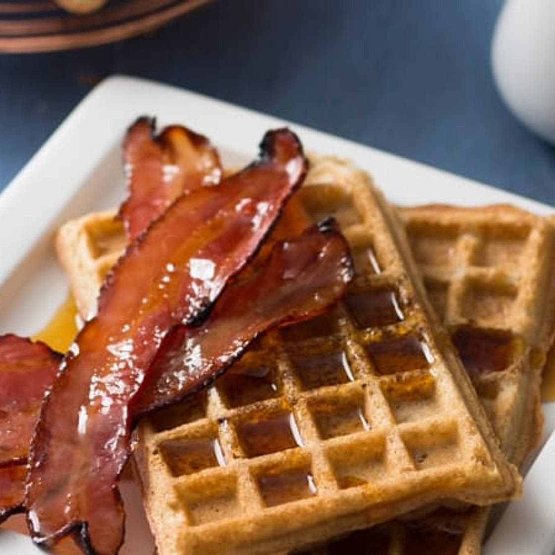 Waffles with maple bacon