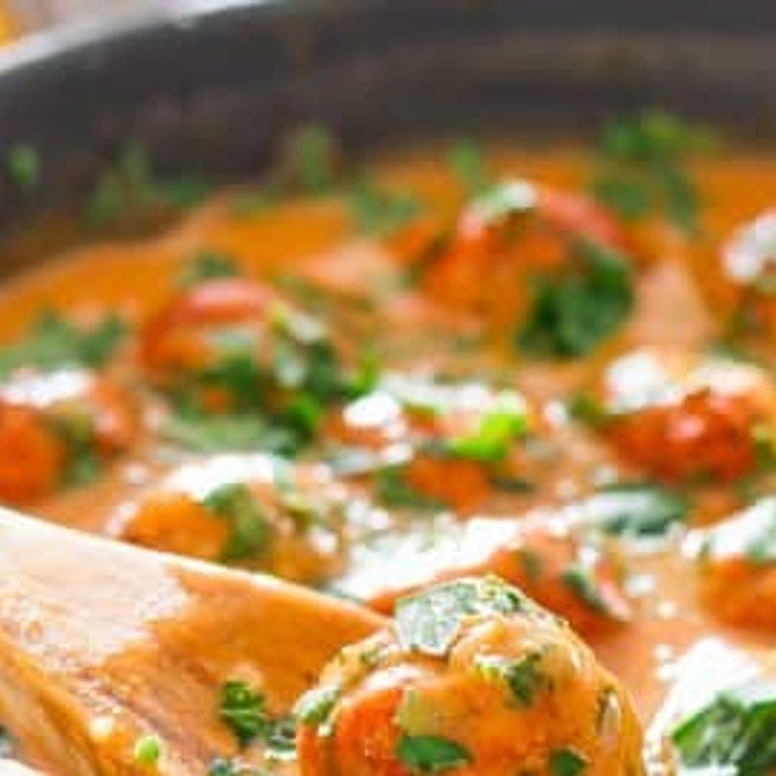 Skinny Thai Chicken Meatballs with Peanut Sauce