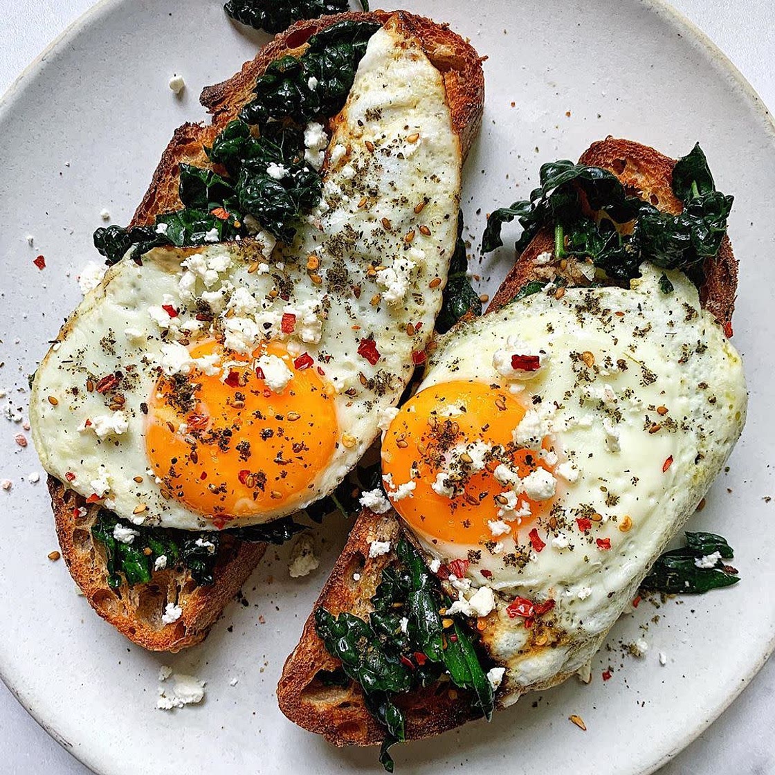 Garlic Bread Kale Toast