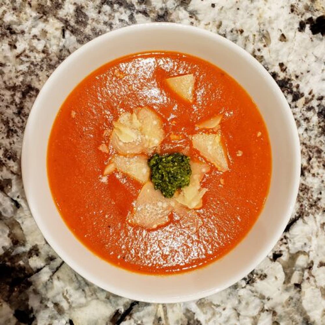 Tomato red bell pepper soup