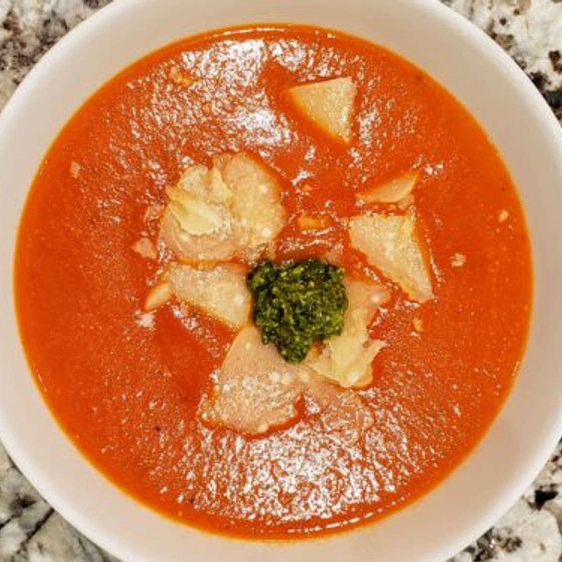 Tomato red bell pepper soup