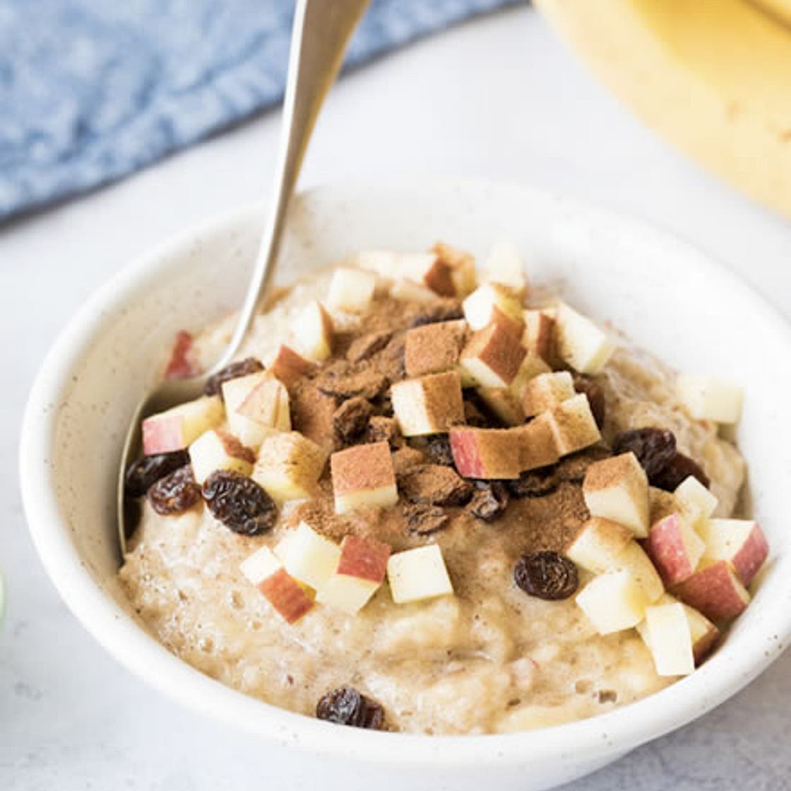 Banana Apple Oatmeal