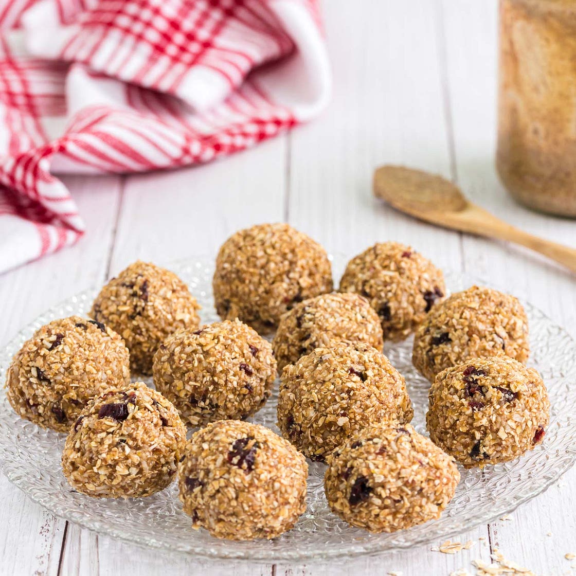 Oatmeal Almond Butter Balls