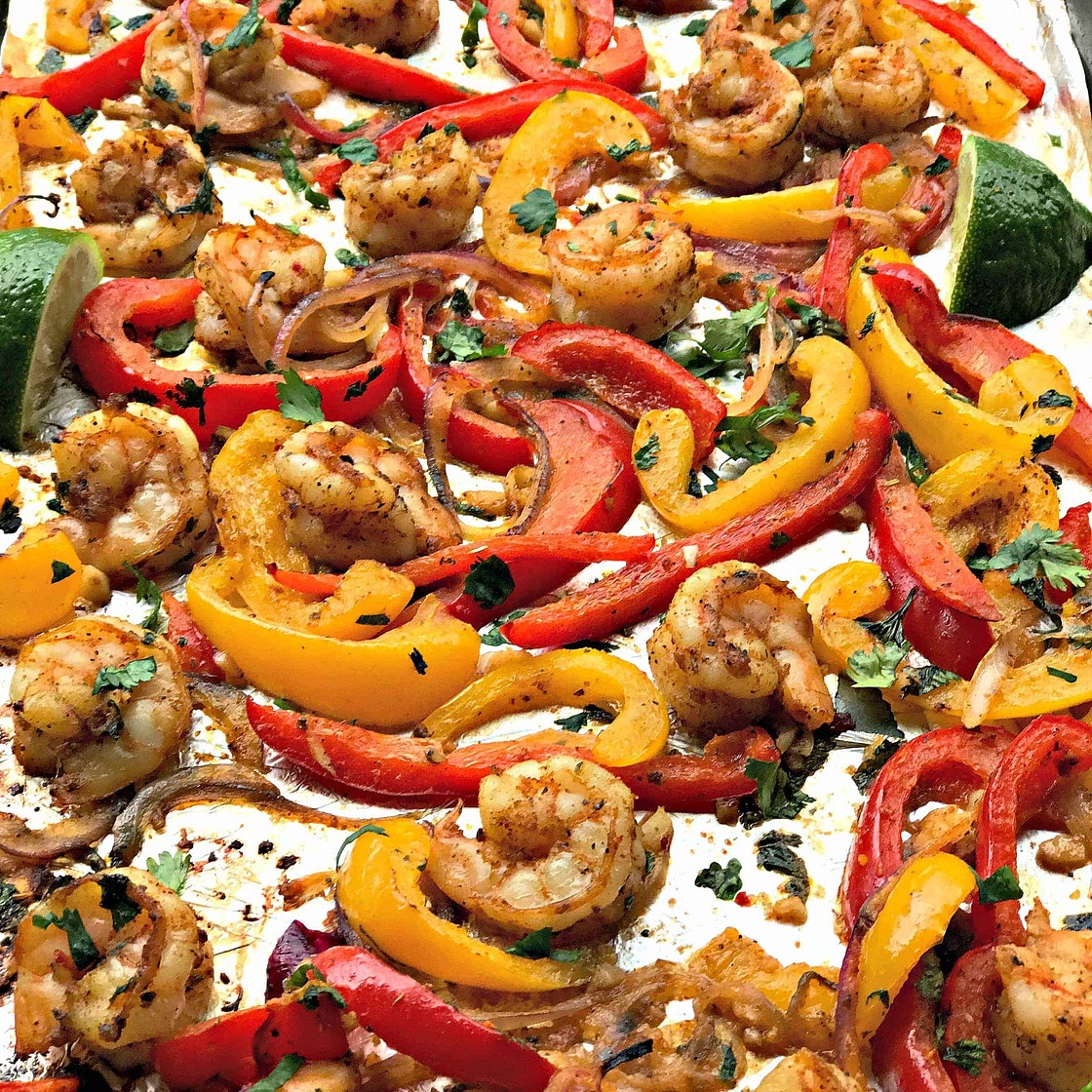 Low-Carb One Sheet Pan Shrimp Fajitas Wraps