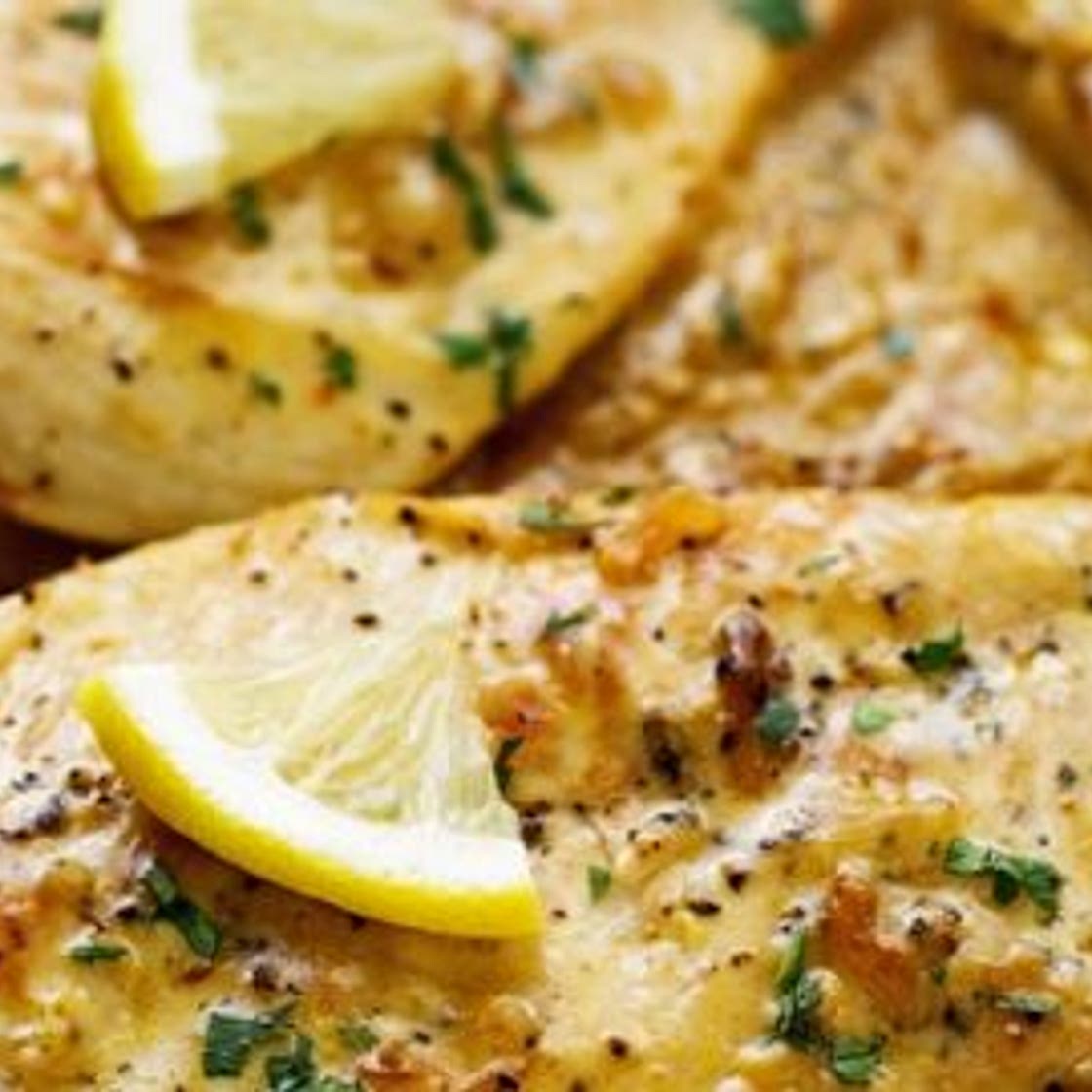 One Skillet Chicken with lemon Garlic Cream Sauce